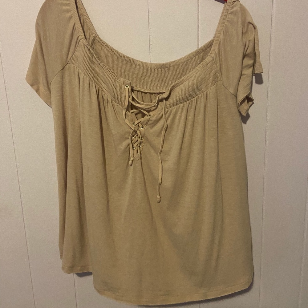 Large loose American Eagle shirt